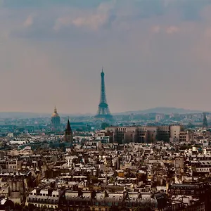 Cosy - Eiffel Tower Apartment Paris