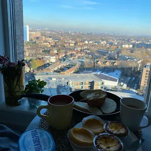 Apartment Cozy Flat With Stunning Views, London